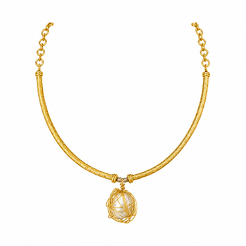 Pearl Hasli Necklace with Handcrafted Mesh Pendant