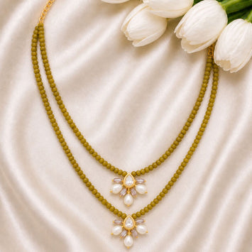 Splendid Olive Green Onyx and Freshwater Pearl Drop Necklace