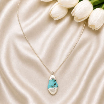 Lucky Turquoise Pendant Chain Necklace