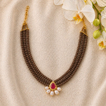 Divine Unblemished Brown Onyx and Ruby Red Kundan Necklace