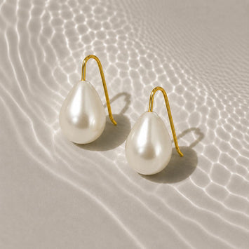 Sparkler White Shell Pearl Earrings