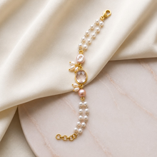 Elegant Pearl and Crystal Link Bracelet
