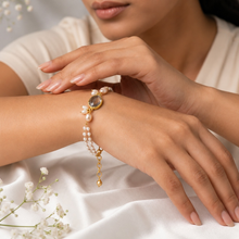 Elegant Pearl and Crystal Link Bracelet
