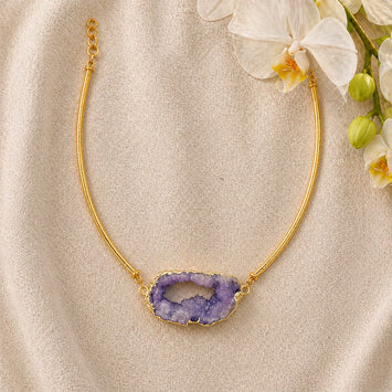 Delicate Hasli with a Natural Druzy Stone Necklace