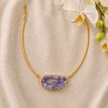 Delicate Hasli with a Natural Druzy Stone Necklace